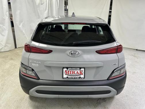 2023 Hyundai KONA SE