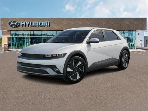 2025 Hyundai IONIQ 5 SE Standard Range