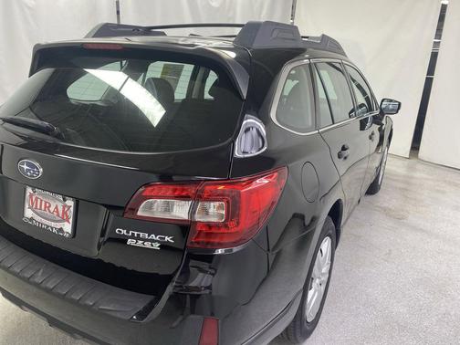 2016 Subaru Outback 2.5i