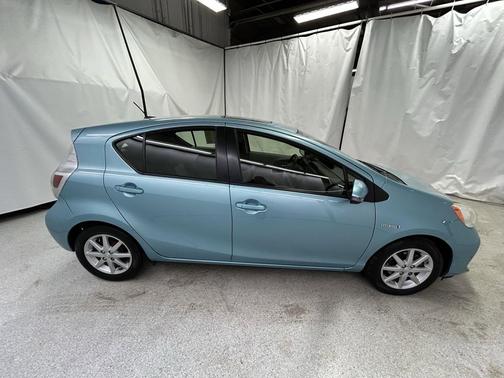 2014 Toyota Prius c Four