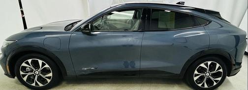 2021 Ford Mustang Mach-E Premium