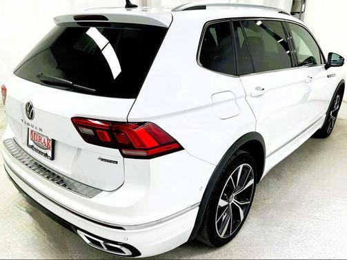 2022 Volkswagen Tiguan 2.0T SEL R-Line 4MOTION