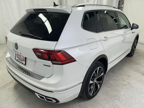 2022 Volkswagen Tiguan 2.0T SEL R-Line 4MOTION