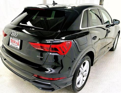 2021 Audi Q3 45 S line Premium Plus