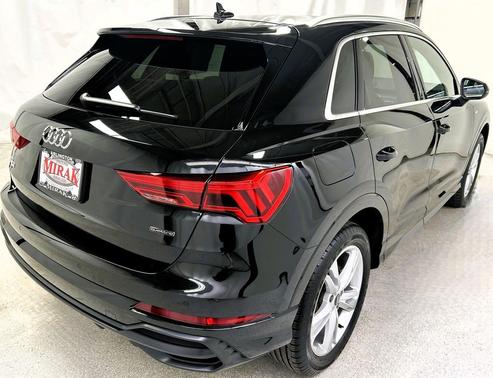 2021 Audi Q3 45 S line Premium Plus