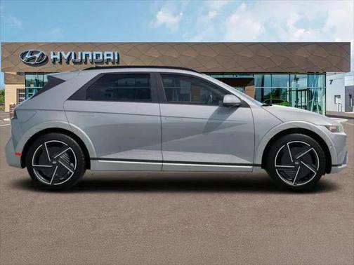 2025 Hyundai IONIQ 5 Limited
