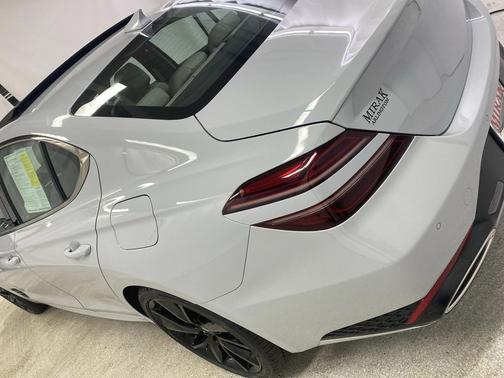 2022 Genesis G70 3.3T AWD