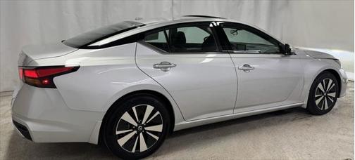 2022 Nissan Altima 2.5 SL