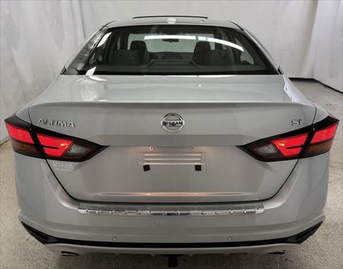 2022 Nissan Altima 2.5 SL
