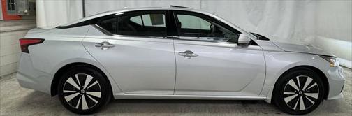 2022 Nissan Altima 2.5 SL
