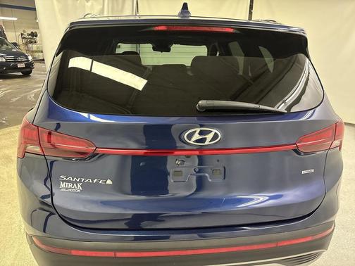 2022 Hyundai SANTA FE SE