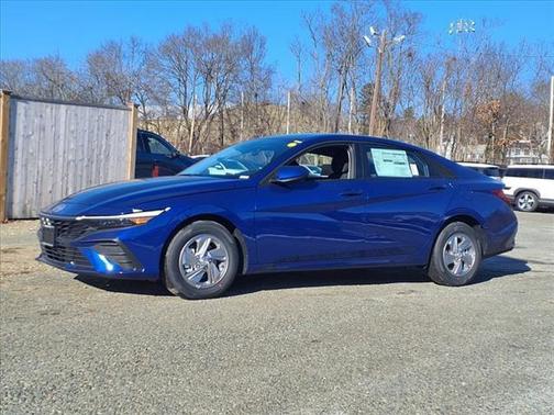 2025 Hyundai ELANTRA Sport