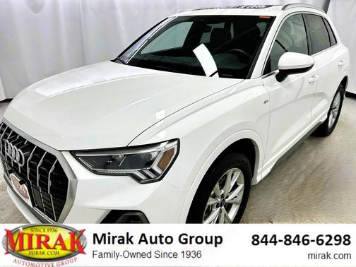 2025 Audi Q3 Premium 45 TFSI S line quattro Tiptronic