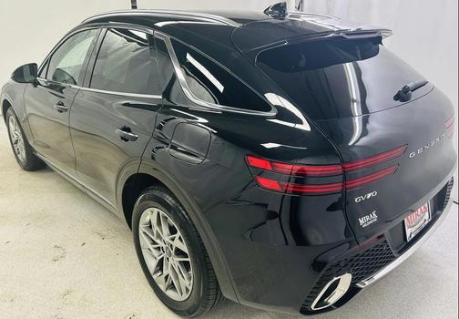 2025 Genesis GV70 2.5T AWD