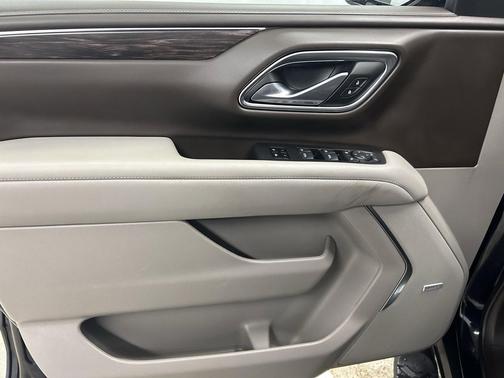 2024 Chevrolet Suburban 4WD Z71