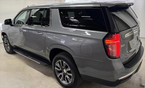 2021 Chevrolet Suburban LT