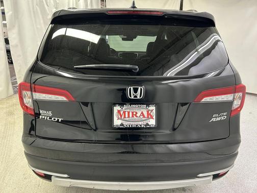 2020 Honda Pilot AWD Elite