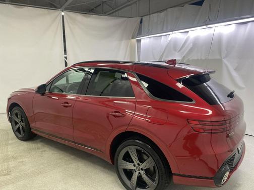 2024 Genesis GV70 3.5T AWD Sport