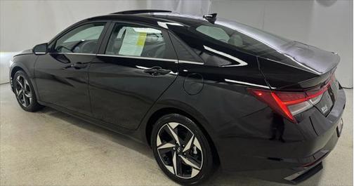 2023 Hyundai ELANTRA HEV Limited