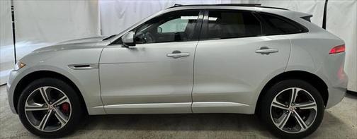 2019 Jaguar F-PACE S