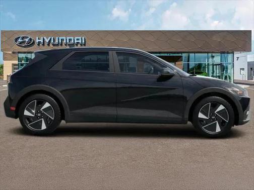 2025 Hyundai IONIQ 5 SEL