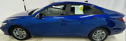 2025 Hyundai ELANTRA HEV Blue