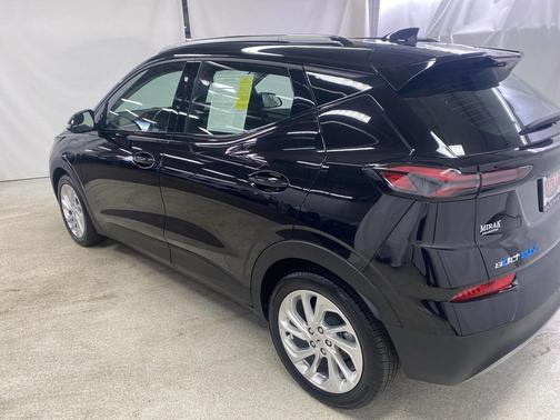 2022 Chevrolet Bolt EUV FWD LT