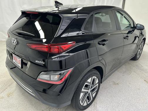 2023 Hyundai KONA EV SE