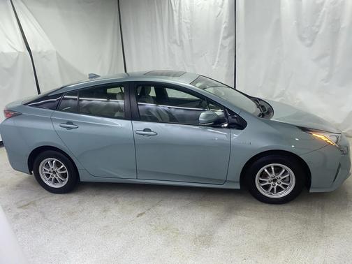 2018 Toyota Prius Four