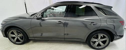 2023 Genesis GV70 2.5T AWD