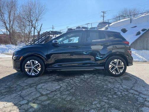 2023 Hyundai KONA EV SE