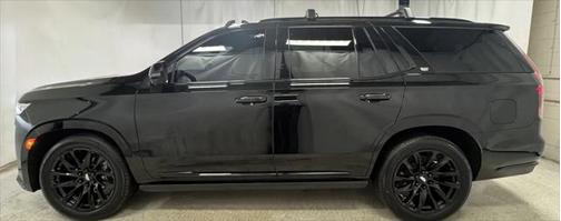 2022 Cadillac Escalade Sport