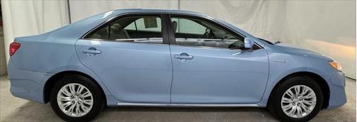 2013 Toyota Camry Hybrid LE