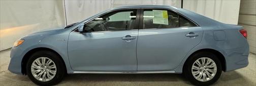 2013 Toyota Camry Hybrid LE