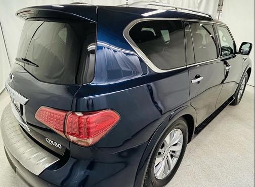 2015 INFINITI QX80 Base
