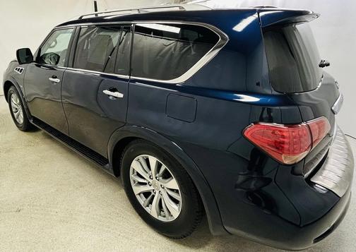 2015 INFINITI QX80 Base