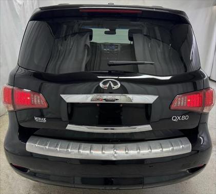 2016 INFINITI QX80 Base