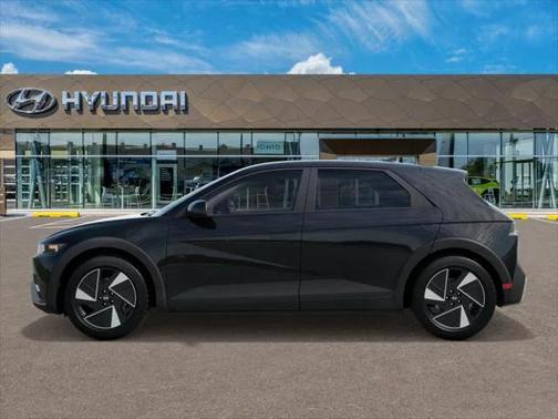 2025 Hyundai IONIQ 5 SE