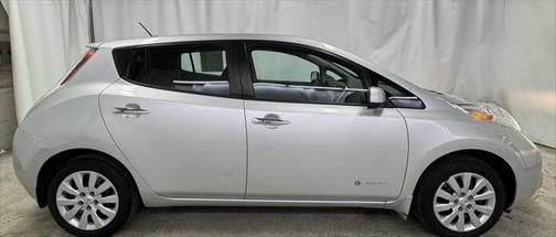 2017 Nissan Leaf S