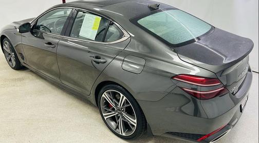2024 Genesis G70 2.5T AWD