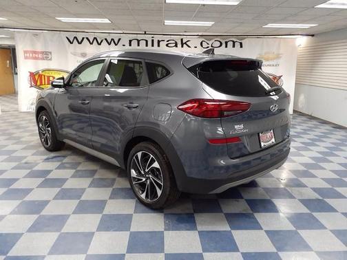 Photo 3 of 31 of 2019 Hyundai Tucson Sport