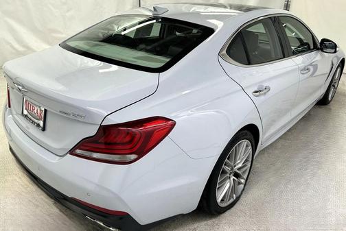 2021 Genesis G70 2.0T AWD