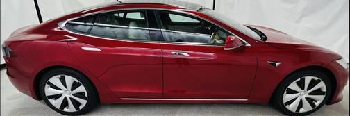 2020 Tesla Model S Long Range Plus
