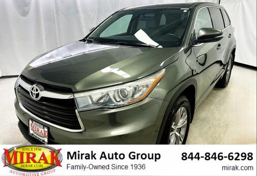 2016 Toyota Highlander LE