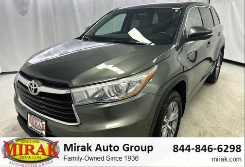 2016 Toyota Highlander LE