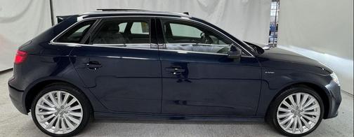 2017 Audi A3 e-tron 1.4T Premium