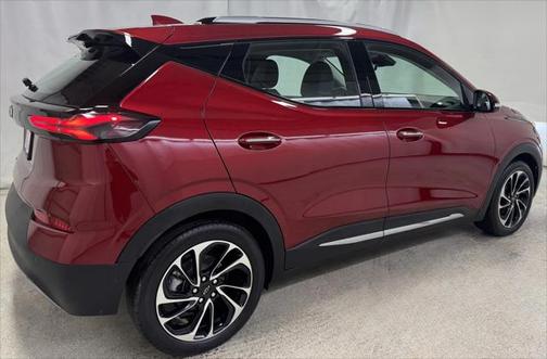 2022 Chevrolet Bolt EUV FWD Premier