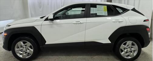 2025 Hyundai KONA SE