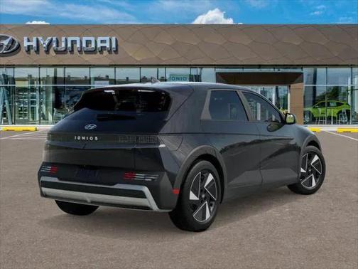 2025 Hyundai IONIQ 5 SE Standard Range