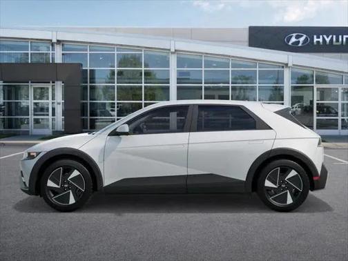 2025 Hyundai IONIQ 5 SE Standard Range